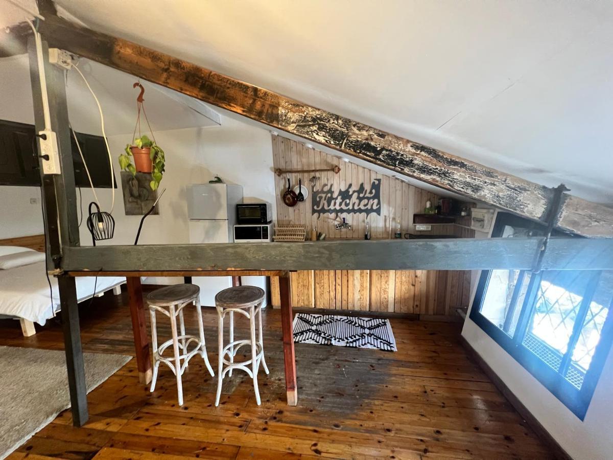 Beautiful Cozy Loft #2 Apartment *